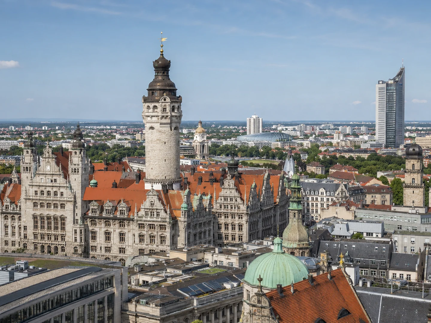 Leipziger Stadtpanorama mit Neuem Rathaus